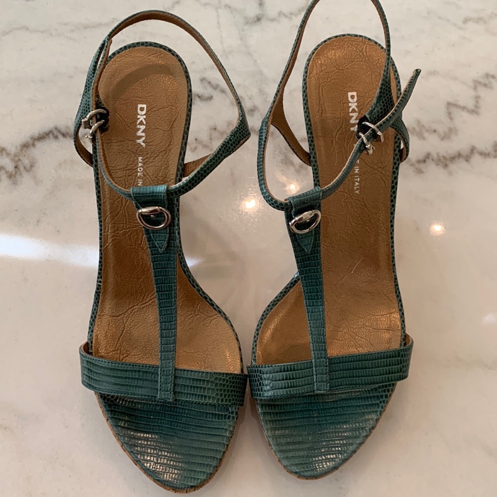 DKNY green t-strap wedge sandals. Size 6.